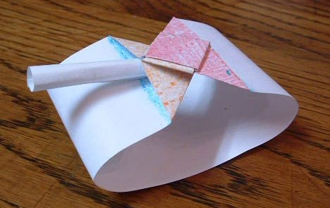 Модель оригами танк